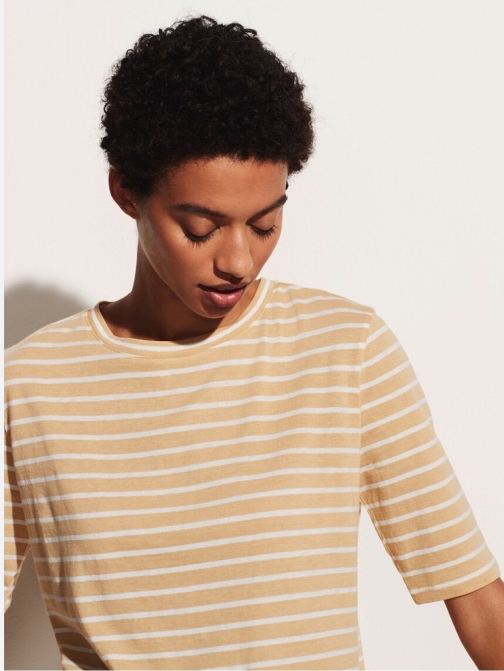 Vince Striped Short Sleeve T-Shirt Women's L Tan Coastal Chic Tee